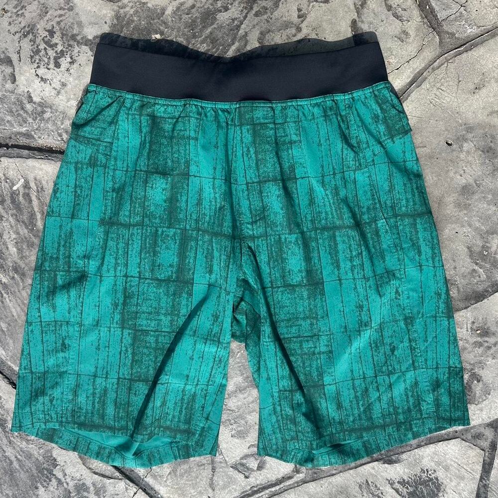 Lululemon Core Shorts In A - image 1
